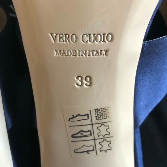 Barneys New York Silk Sandals from Italy in Navy. Size 39, 3.5” Heel. New! - Picture 9 of 13